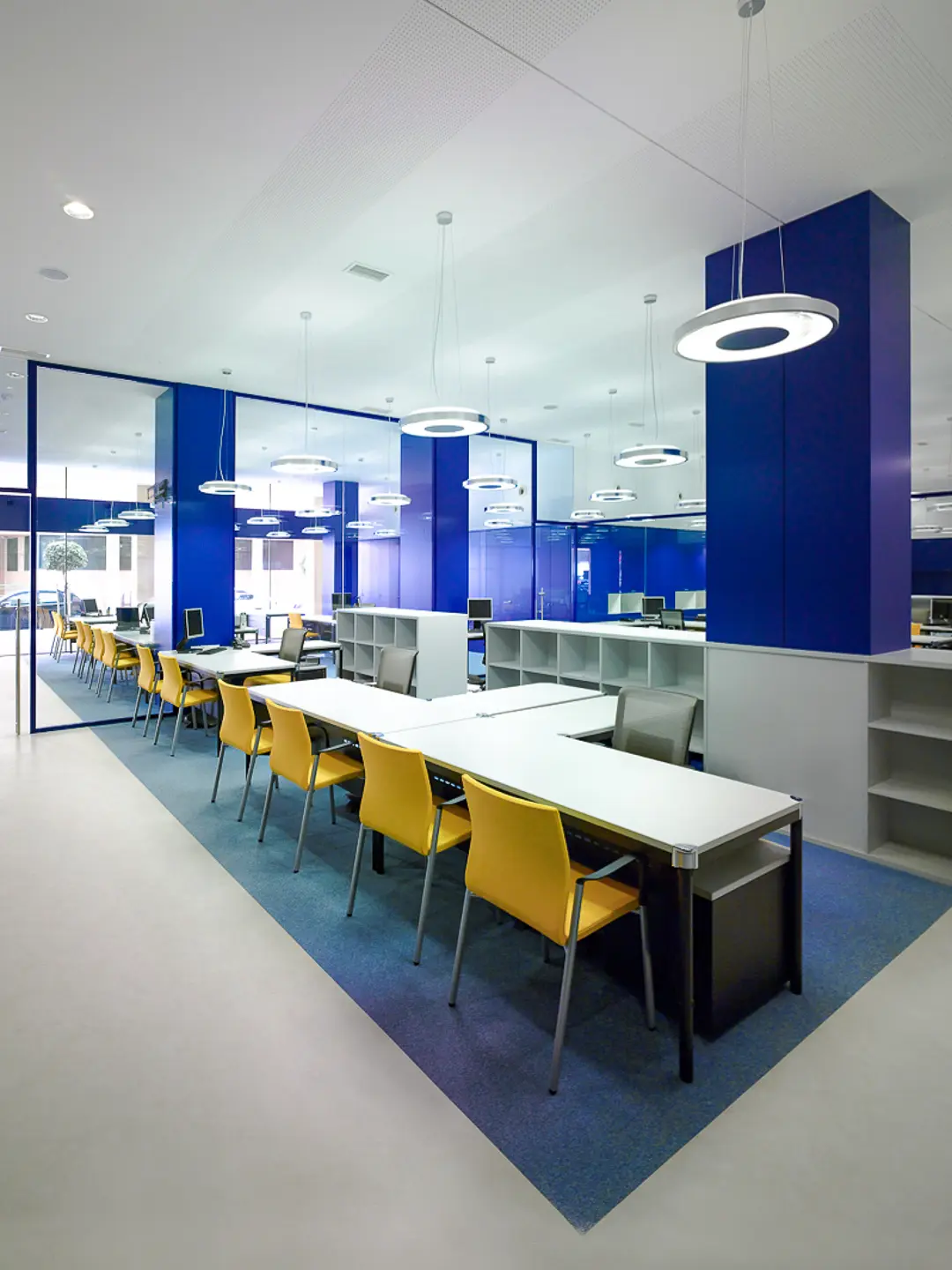 Proyecto de remodelación de oficina en San Isidro Jaramillo Contratistas