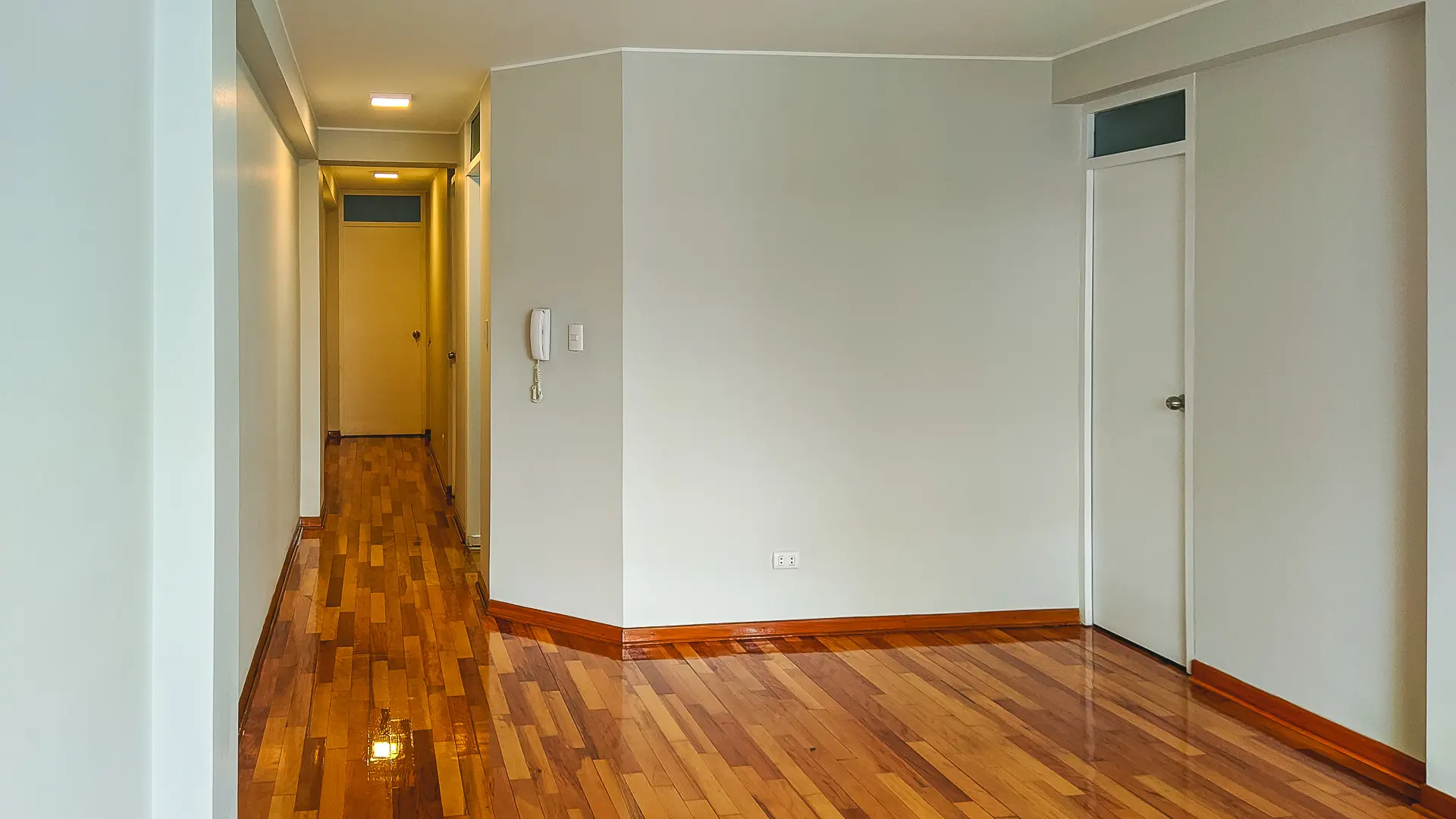 Proyecto remodelación de departamento en San Borja por Jaramillo Contratistas