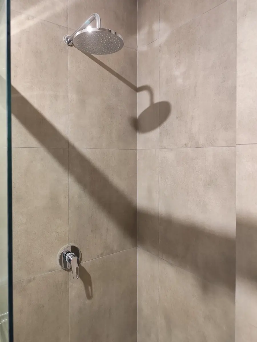 Detalle ducha marca vainsa